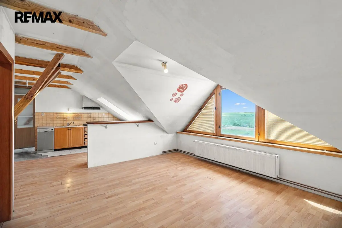 Prodej bytu 4+kk 84 m², Královopolské Vážany · Rousínov