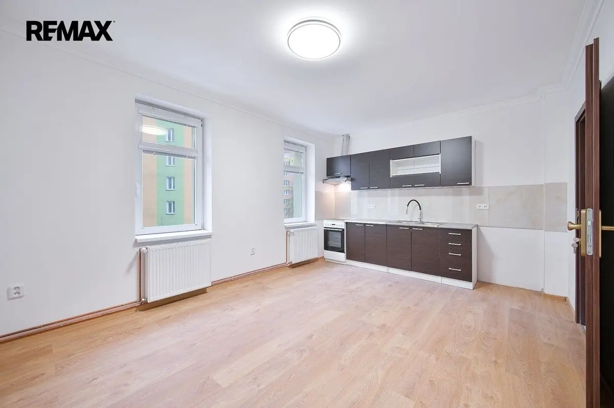 Pronájem bytu 2+1 59 m², Dlouhá · Aš