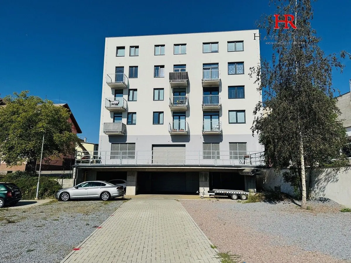 Pronájem nemovitosti 15 m², Benešov u Prahy · Benešov
