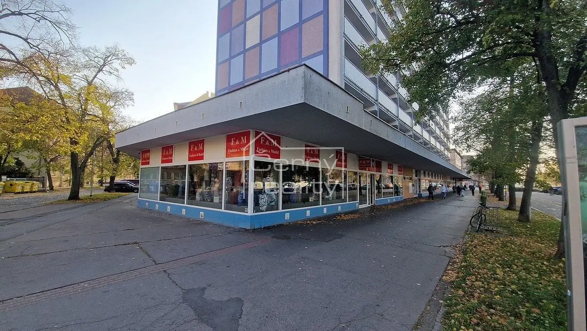 Pronájem komerčního prostoru 465 m², Palackého třída · Pardubice