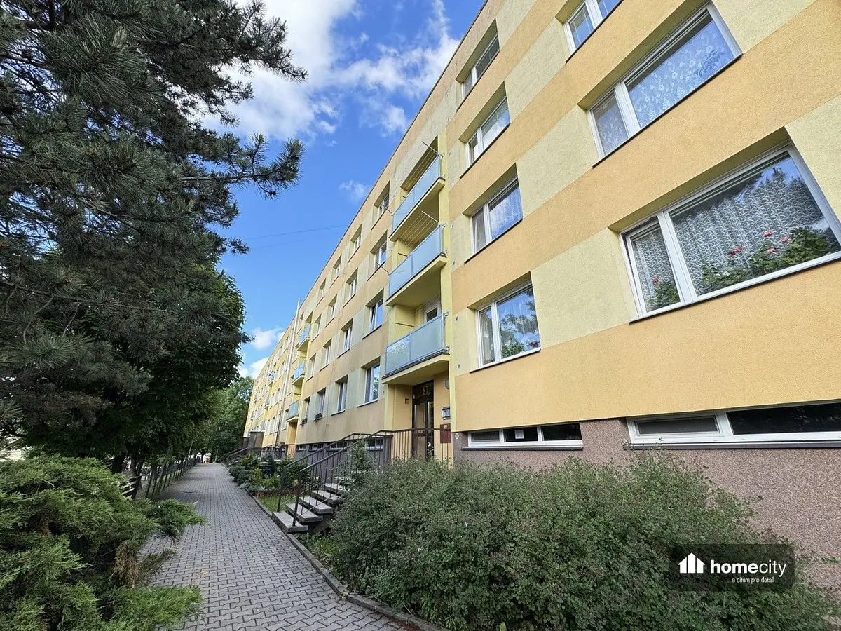 Pronájem bytu 2+1 64 m², Sládkova · Skuteč