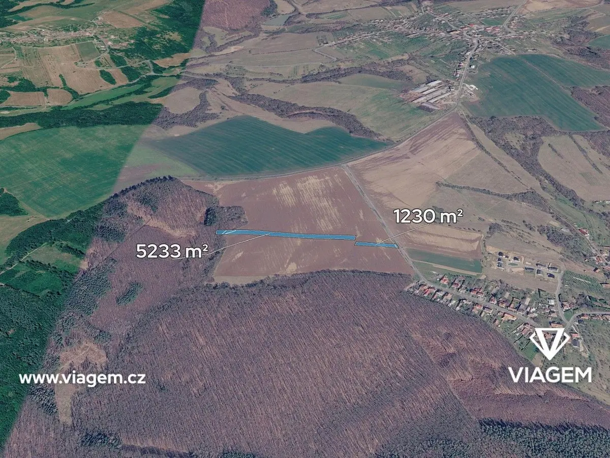 Prodej pozemku 4039 m², Dobrkovice