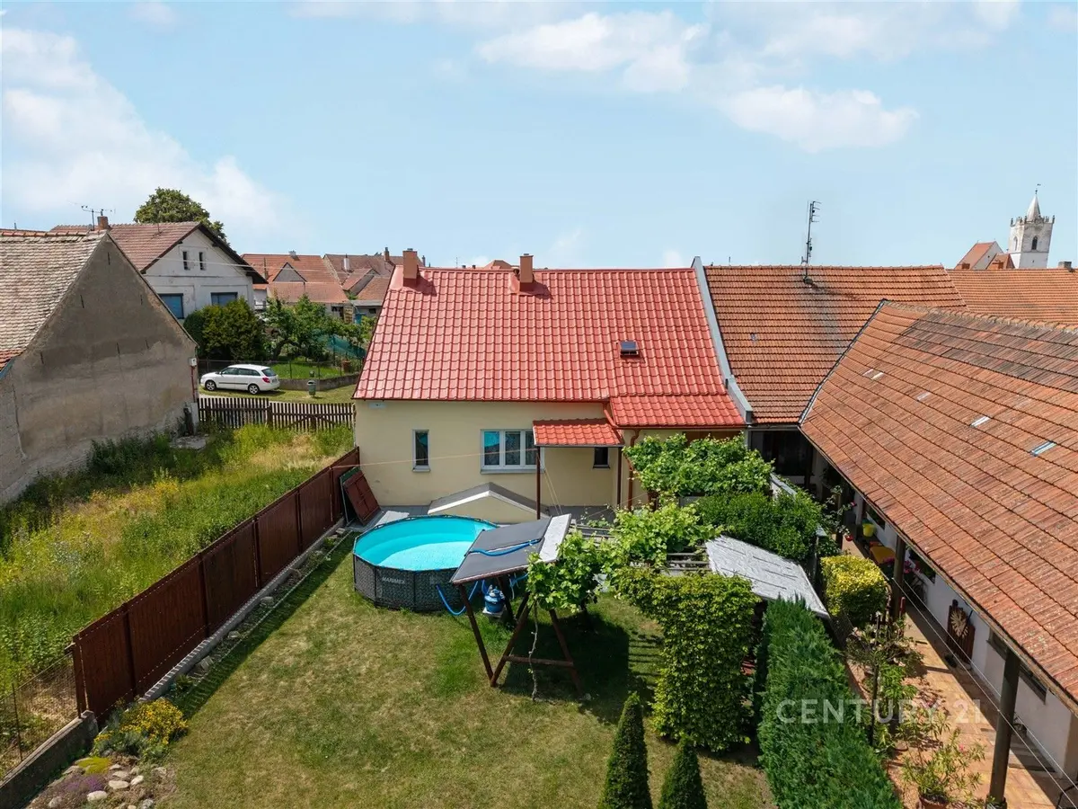 Prodej nemovitosti 75 m², Zadní · Pouzdřany