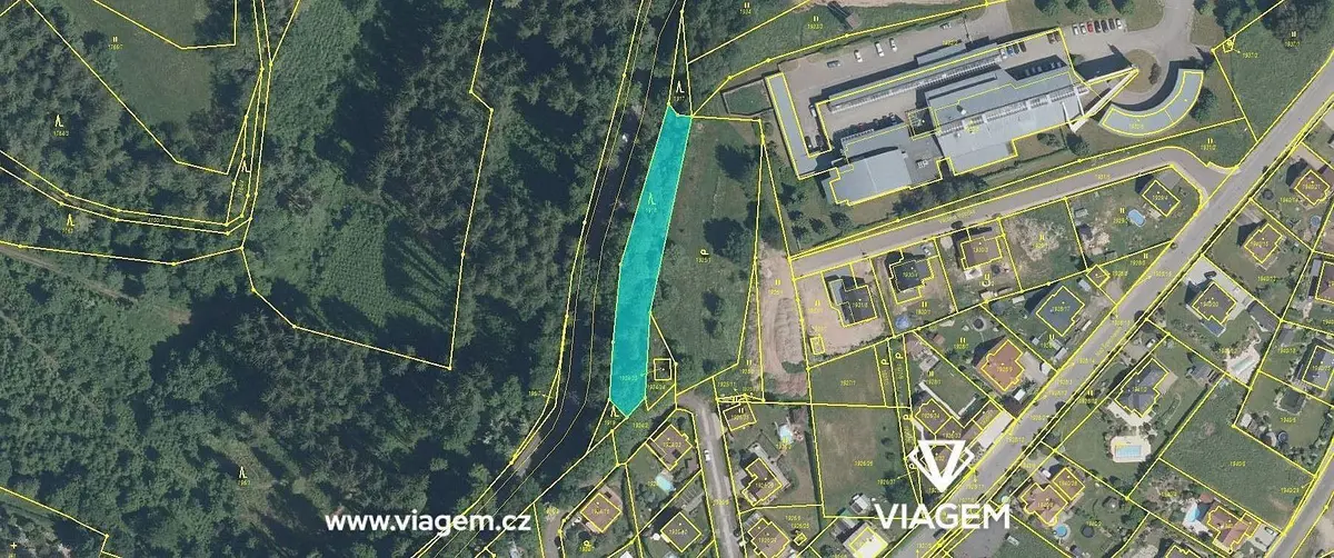 Prodej pozemku 1467 m², Semily