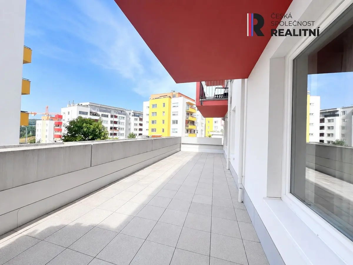 Pronájem bytu 3+kk 93 m², Hvozdecká · Žebětín · Brno