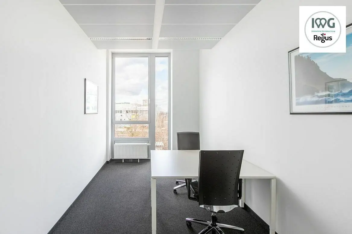 Pronájem komerčního prostoru 50 m², Lomnického · Nusle