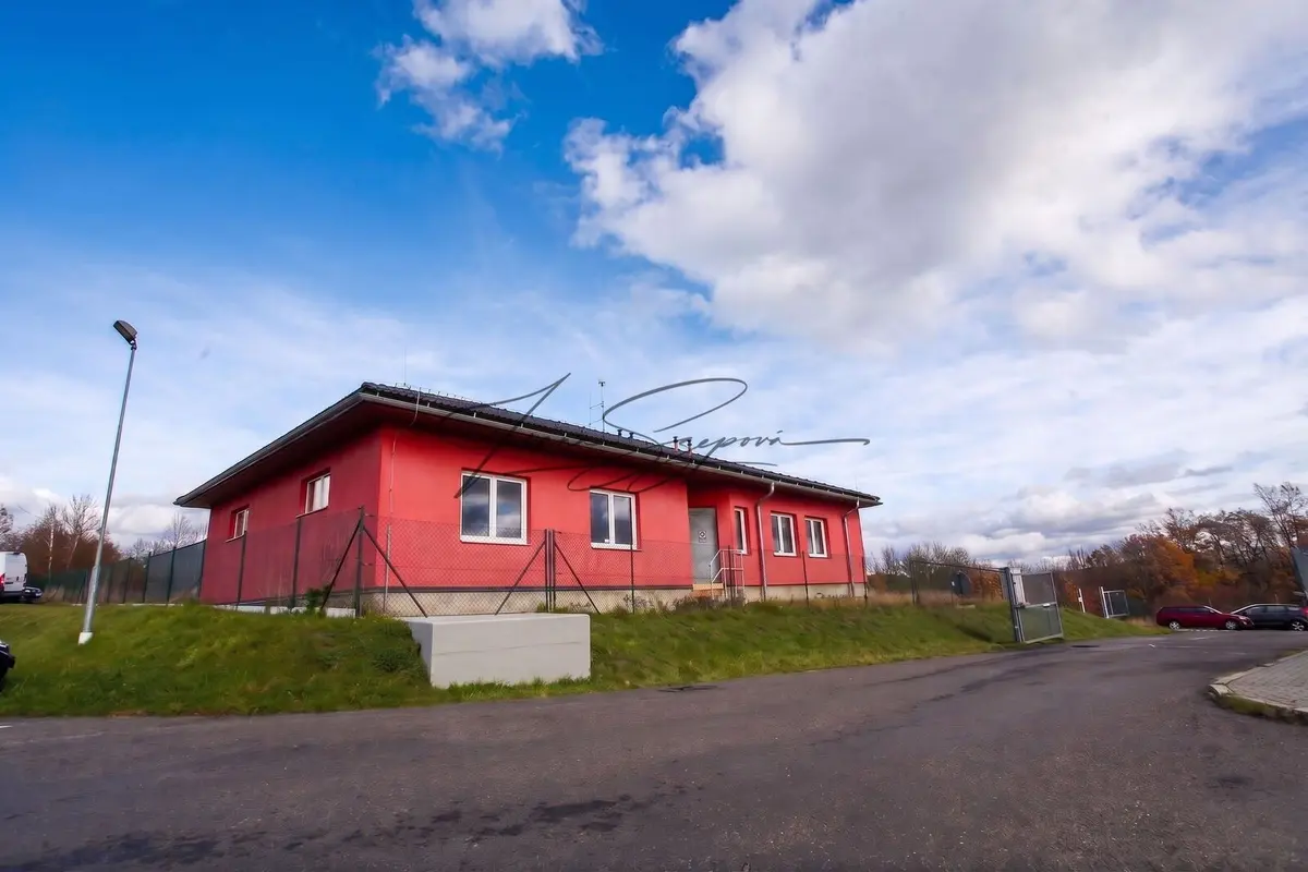 Pronájem bytu 1+kk 245 m², Strakonice
