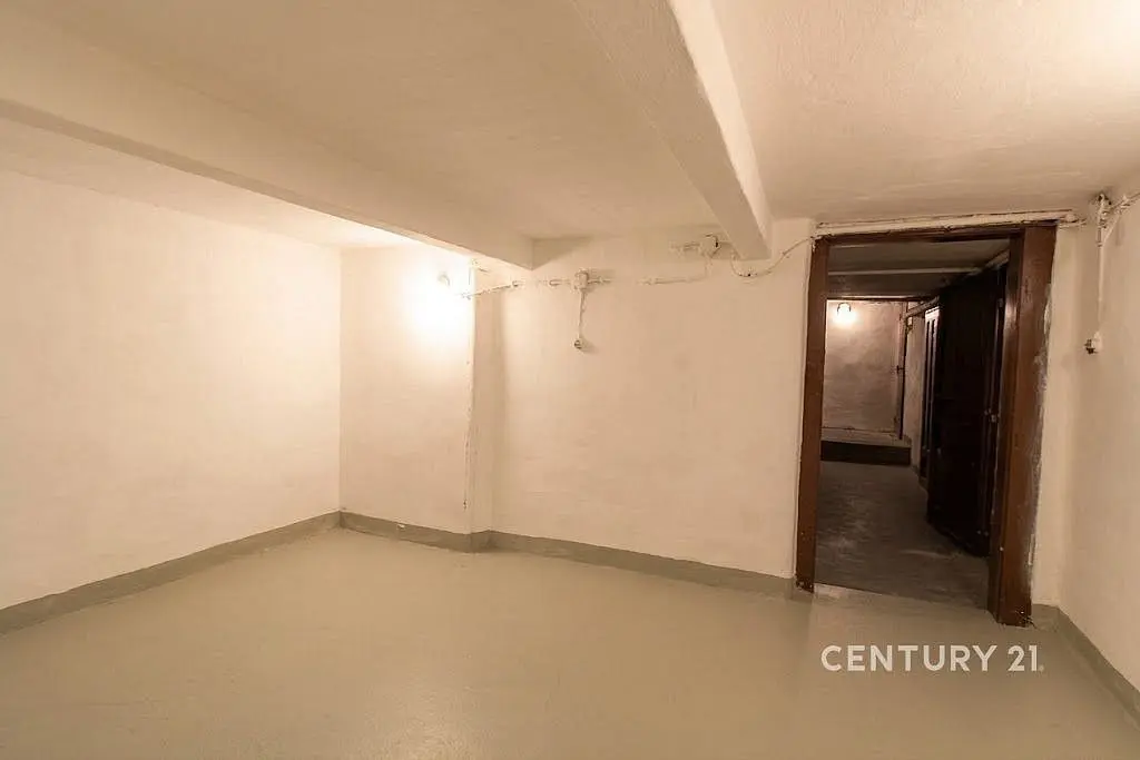 Pronájem nemovitosti 21 m², Tůmova · Košíře