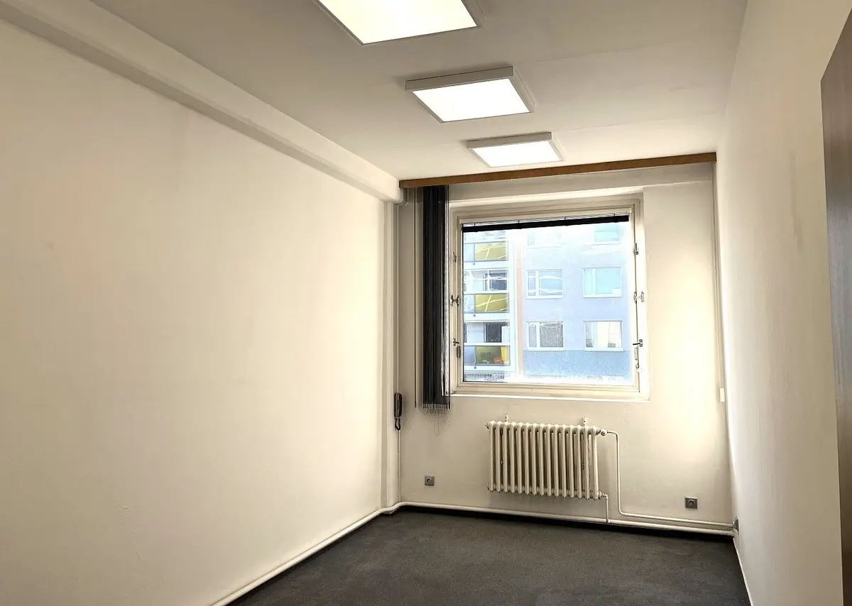 Prodej komerčního prostoru 25 m², Nušlova · Stodůlky