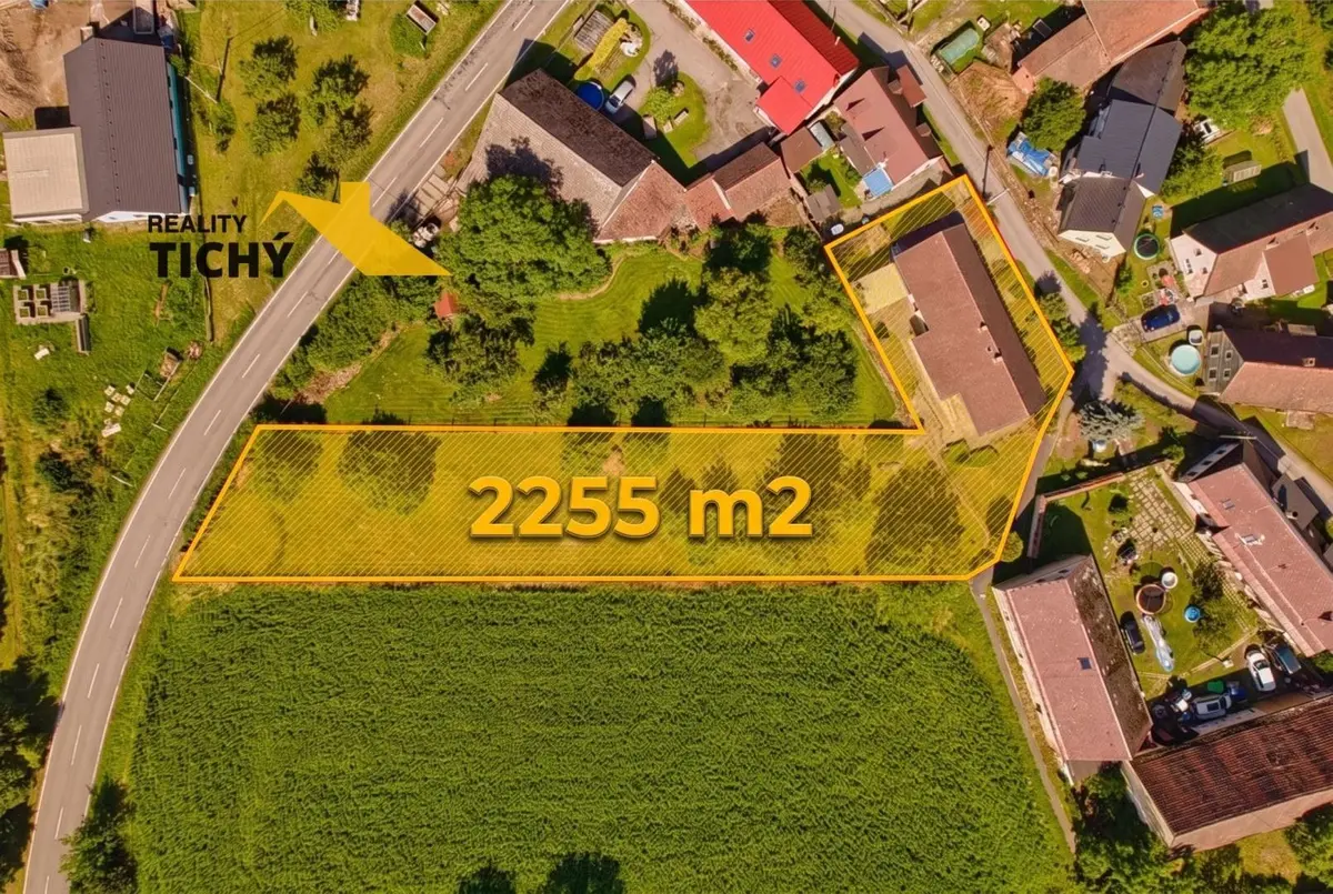 Prodej pozemku 599 m², Miskolezy · Chvalkovice
