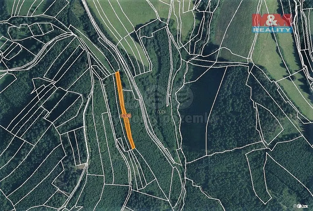 Prodej pozemku 1591 m², Lhota u Vsetína