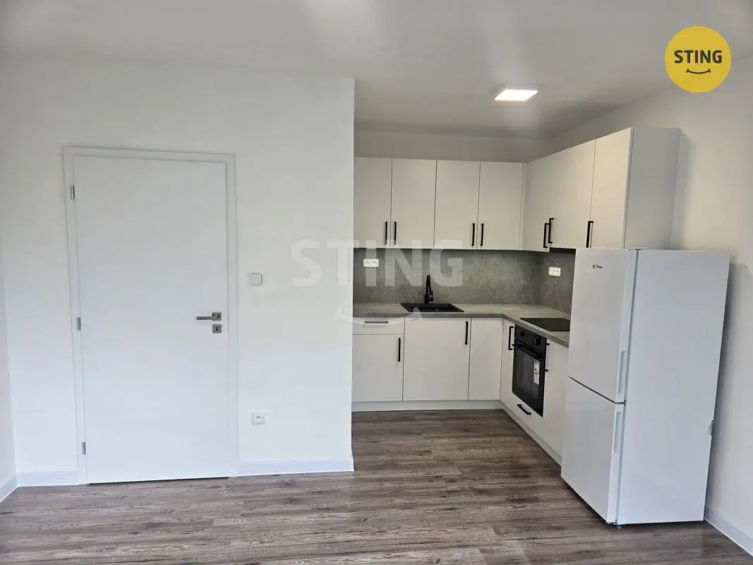 Pronájem bytu 2+kk 32 m², Šalamounská · Moravská Ostrava · Ostrava